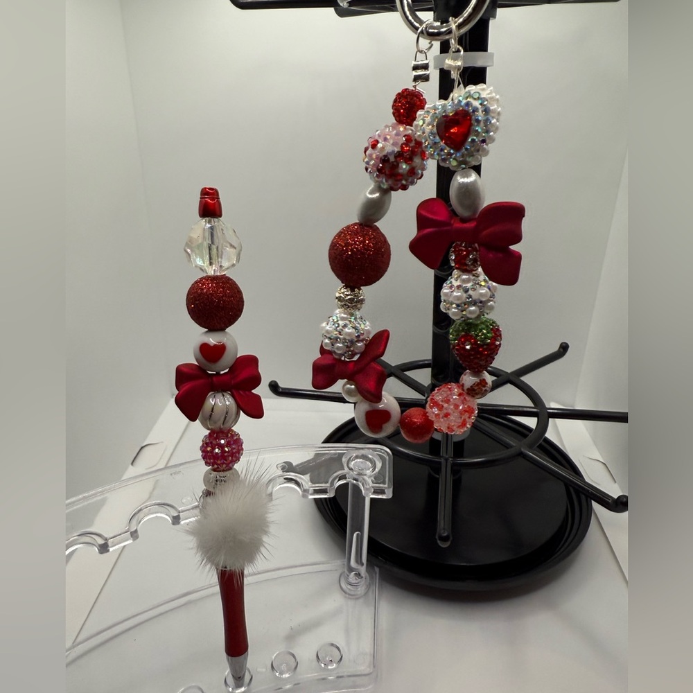 Red and White Beaded Handbag Charm and Pen Set